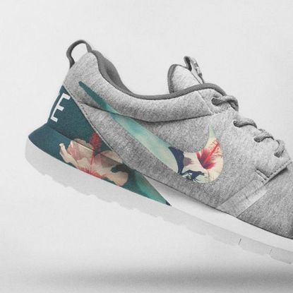 Billede af 	Nike Floral Roshe Customized Running Shoes